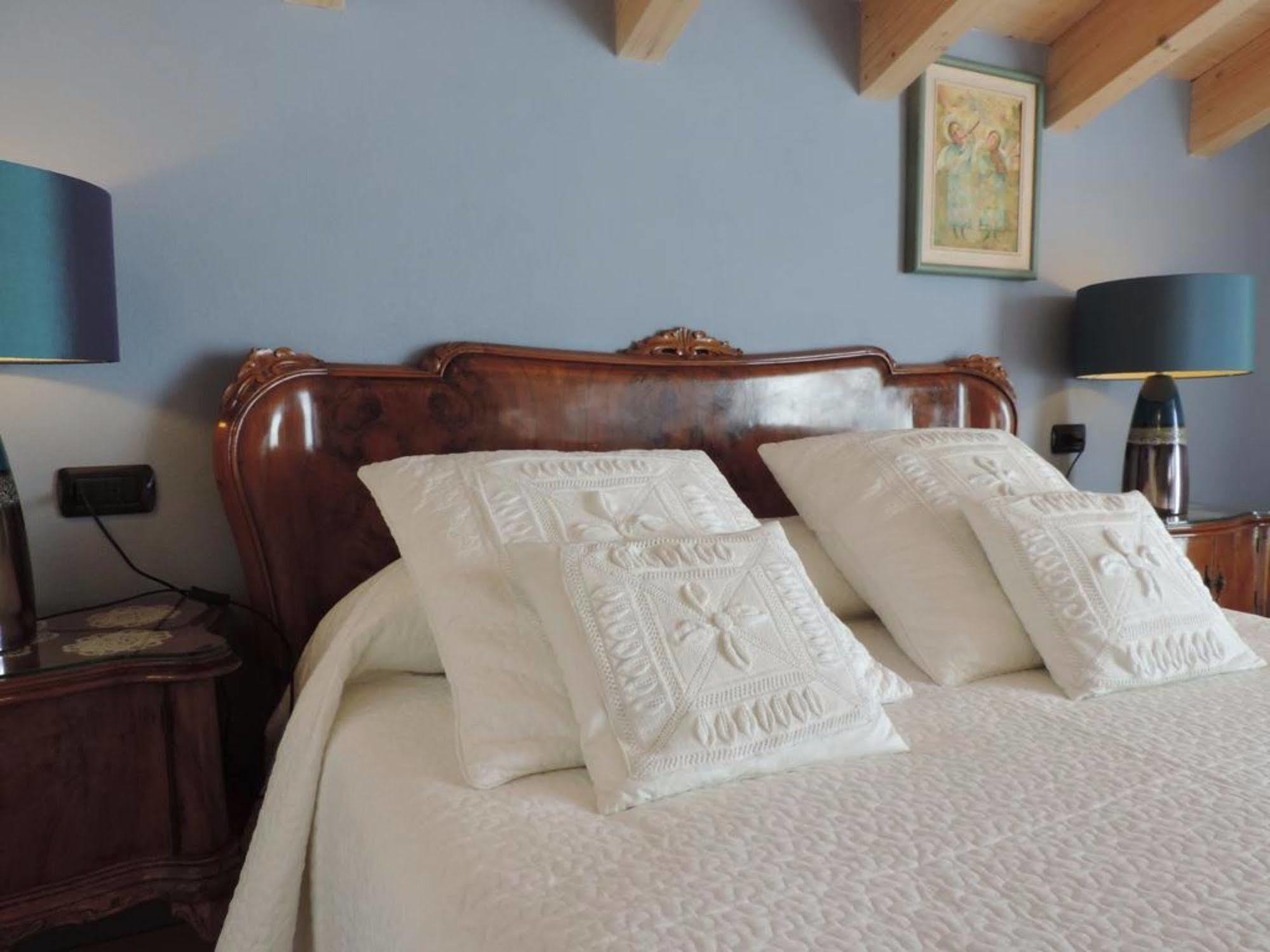 וארסה La Collina Since 2008 No Smoking B&B מראה חיצוני תמונה