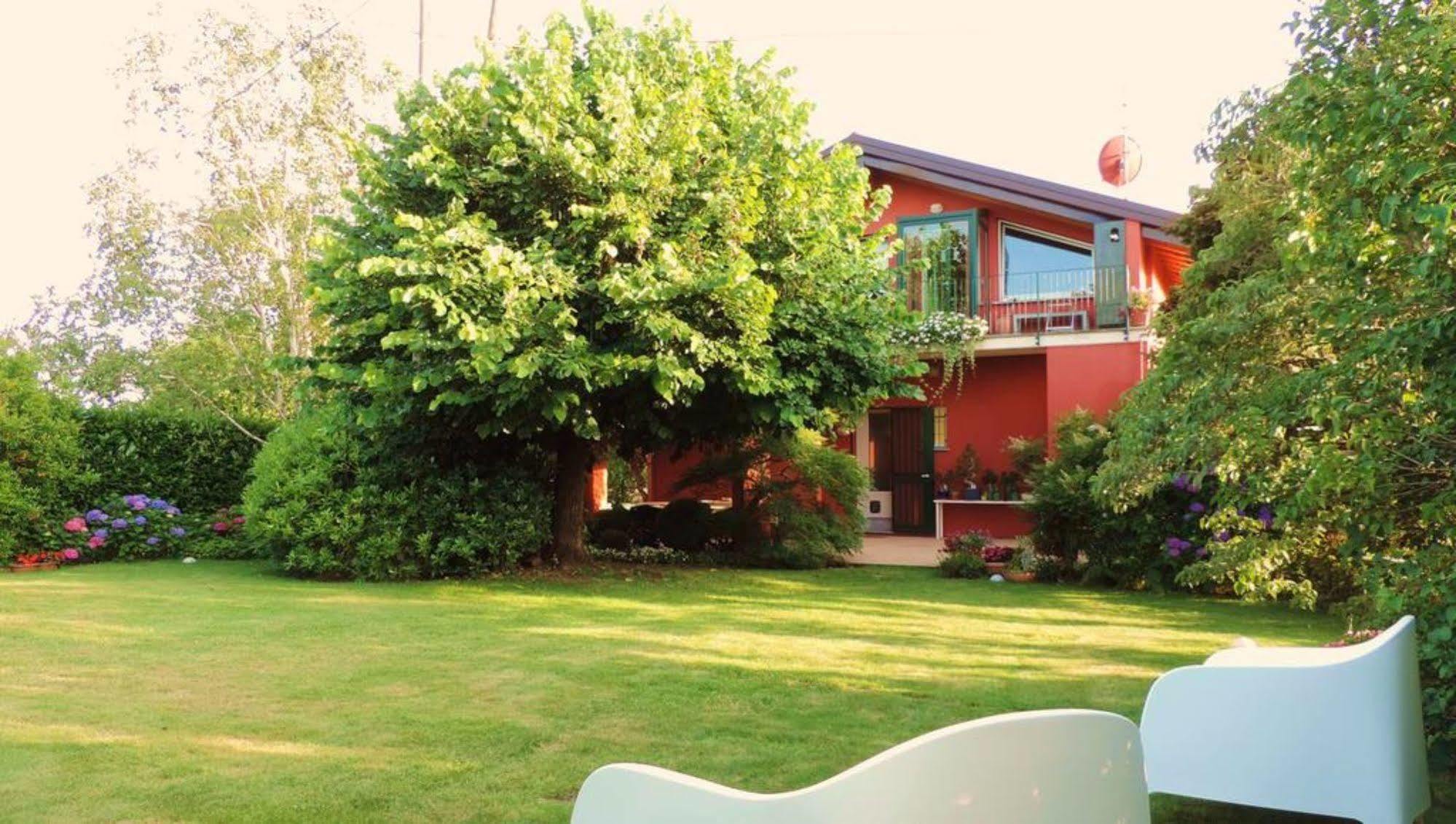 וארסה La Collina Since 2008 No Smoking B&B מראה חיצוני תמונה